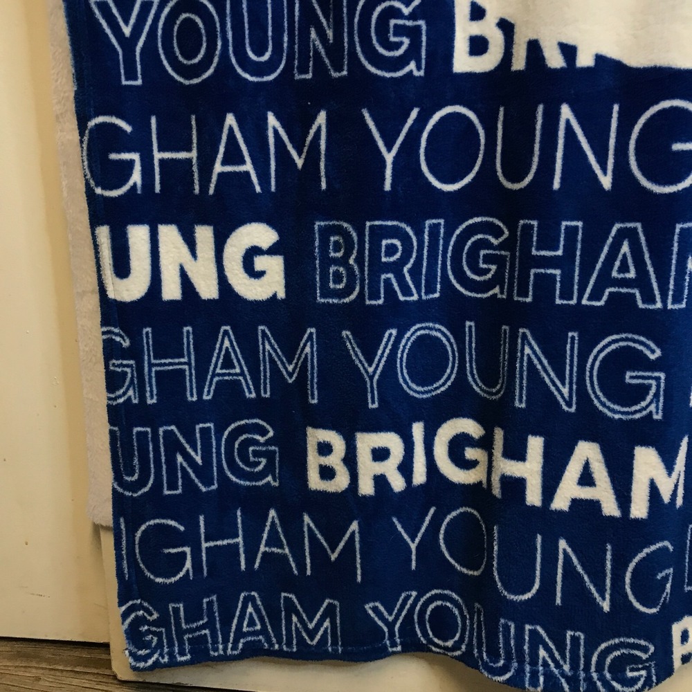 Logo Brands Brigham Young University BYU Cougars Polyester Blue Throw Blanket - Picture 8 of 16